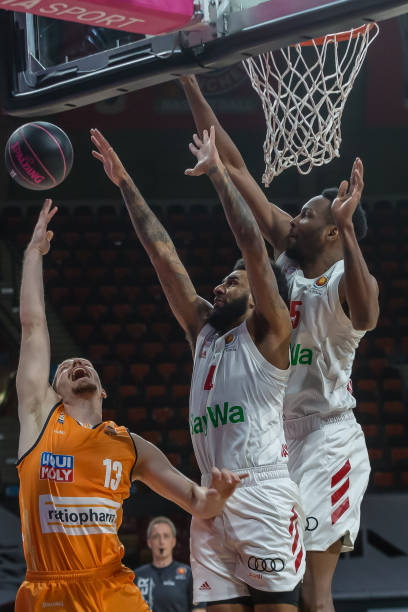 额的商业收 额的商业收