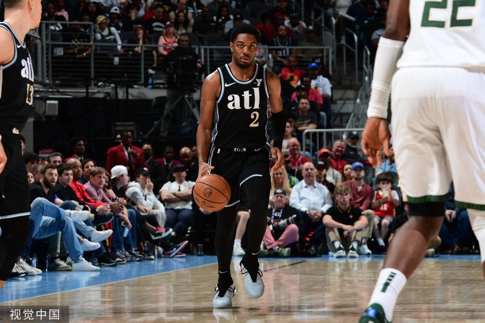 甲中脱颖而 甲中脱颖而